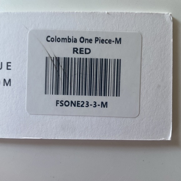 White Fox Boutique Columbia One-Piece Swimsuit Red ❤️ Sz Medium NWT - Picture 5 of 12